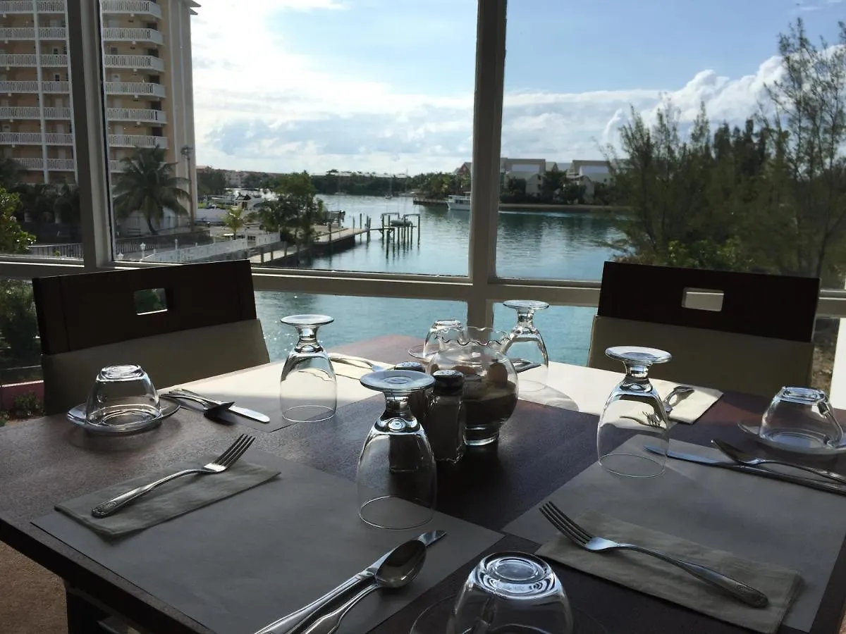 Bell Channel Inn Hotel&Scuba Diving Retreat Freeport