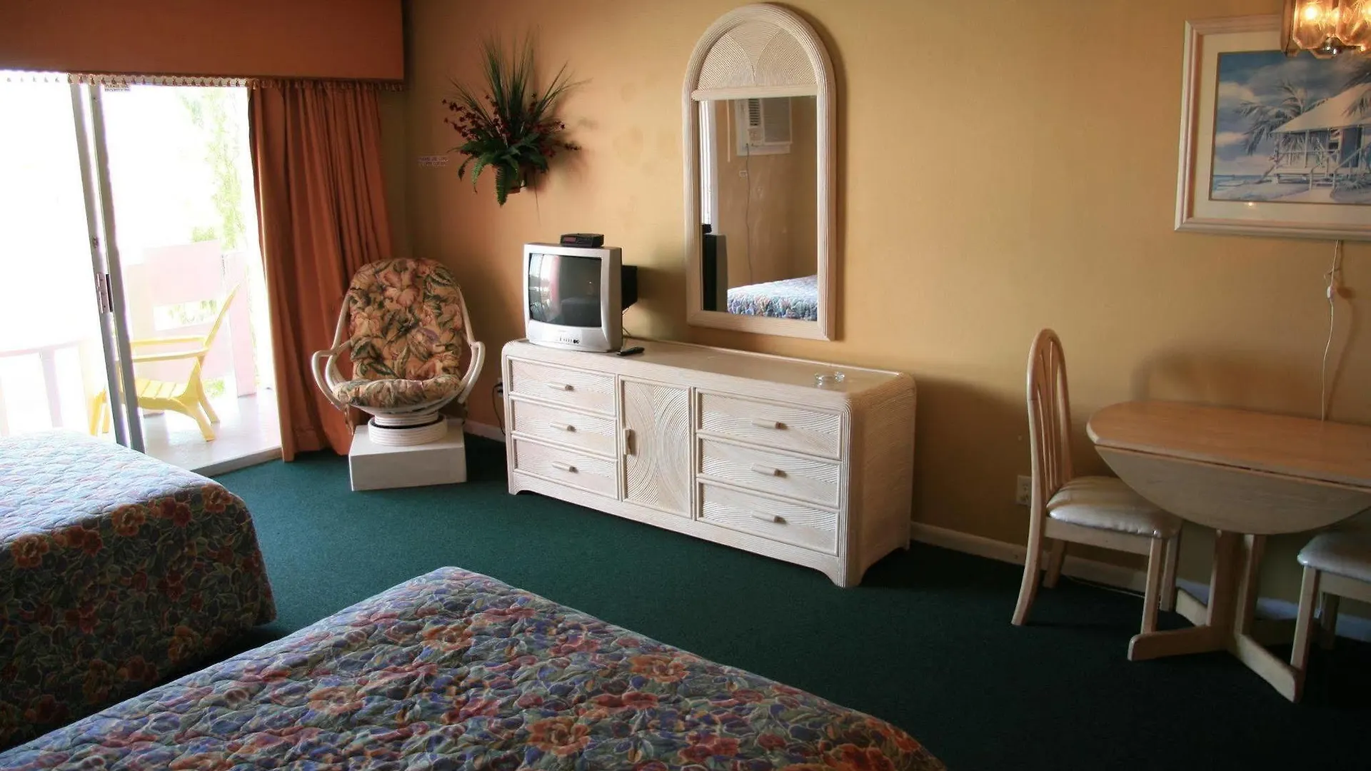 Bell Channel Inn Hotel Фрипорт-Сити